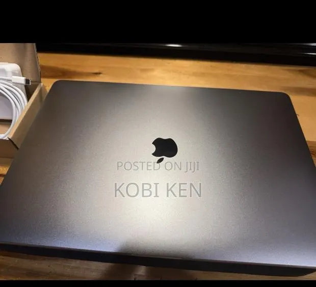 Laptop Apple MacBook Pro 2016 16GB Intel Core i7 SSD 512GB · Photo 1