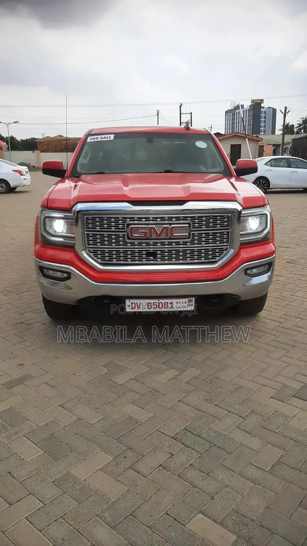 GMC Sierra 2017 Red · Photo 1