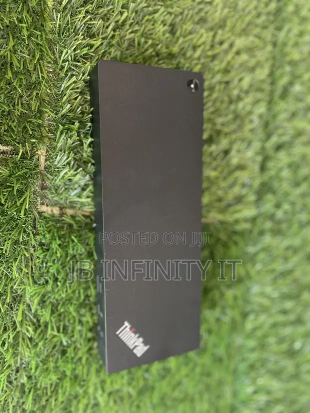 Lenovopad Thunderbolt 3 Dock · Photo 1