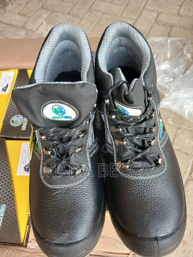 Safety Boot · Photo 4