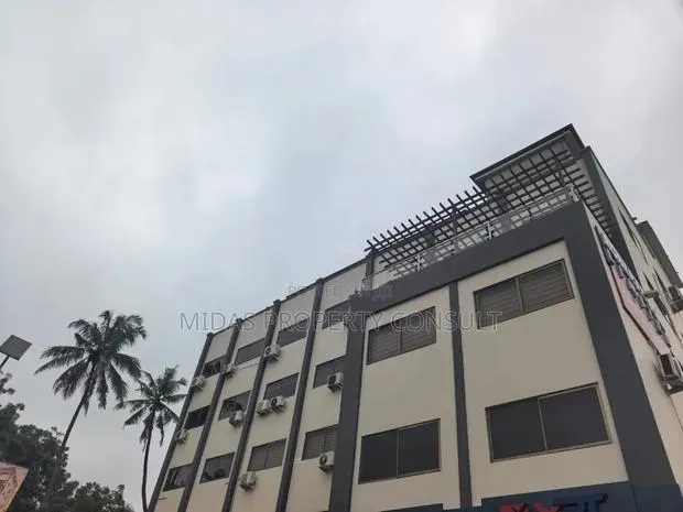 Office Building for Sale at Adabraka · Photo 4