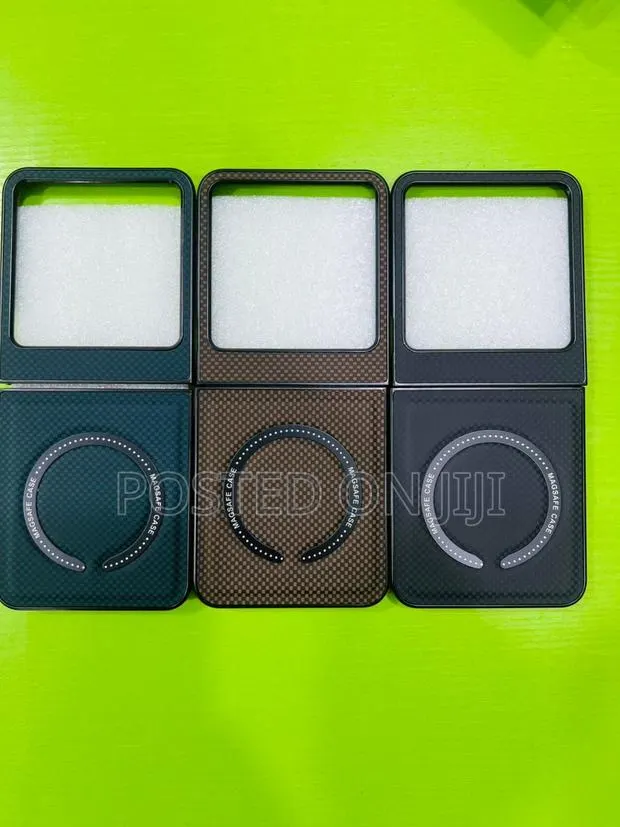 Tecno v Flip 2 /1 Case · Photo 1
