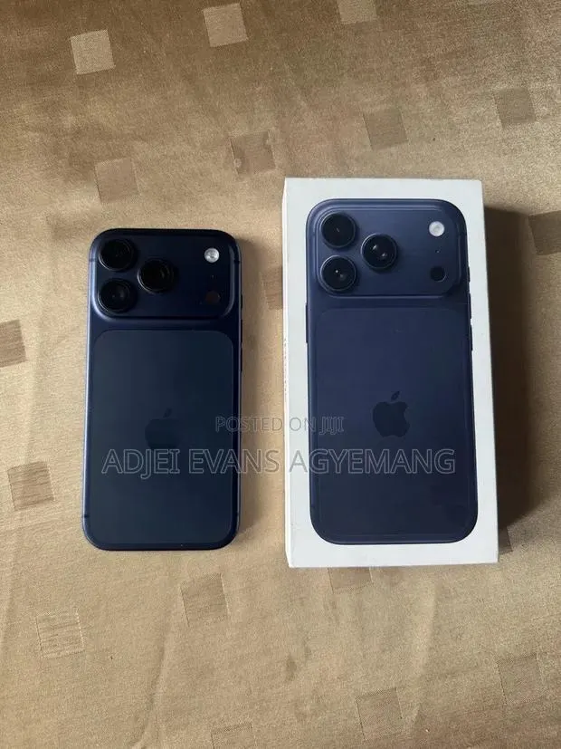 Apple iPhone 17 Pro 512 GB Blue · Photo 1