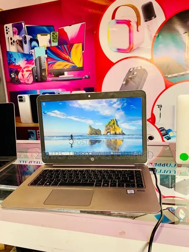 Laptop HP EliteBook 1040 G3 8GB Intel Core i5 SSD 256GB · Photo 1