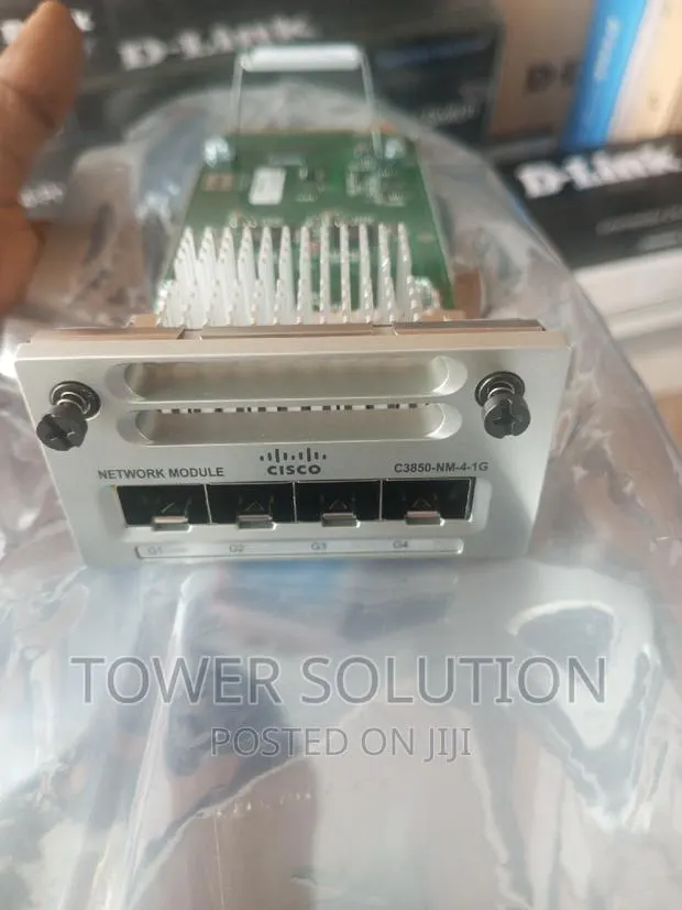 Cisco C3850-Nm-4-1g Network Module · Photo 1