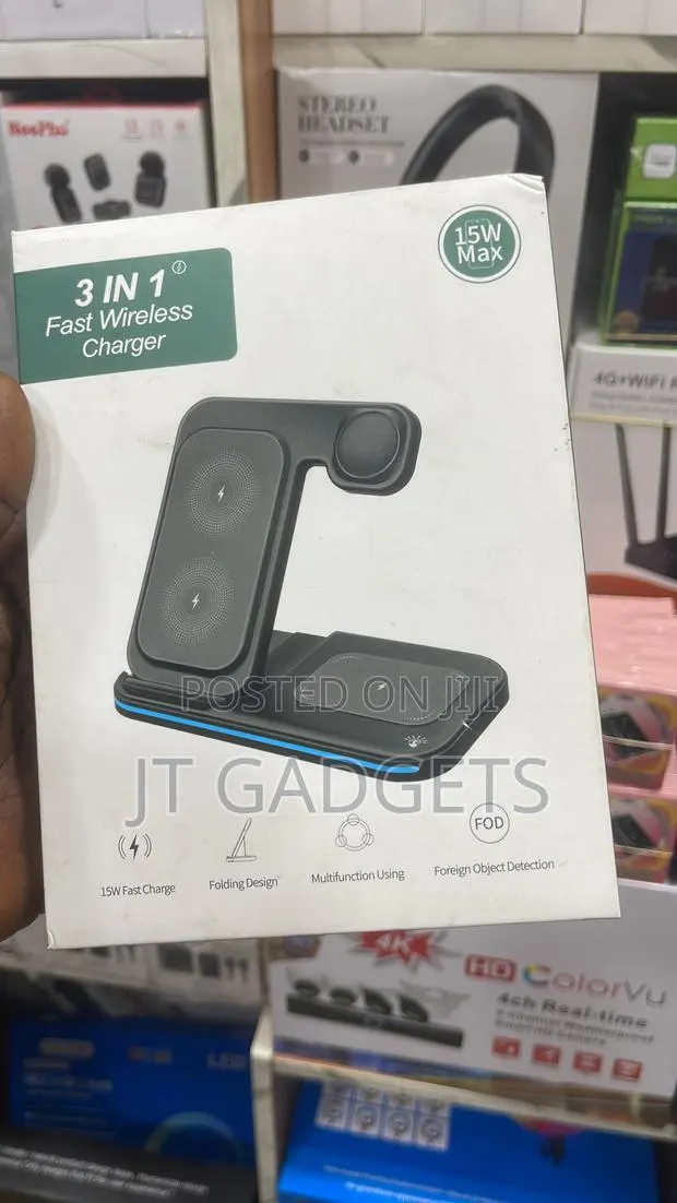 3-in-1 Fast Wireless Charger (15W Max) · Photo 1