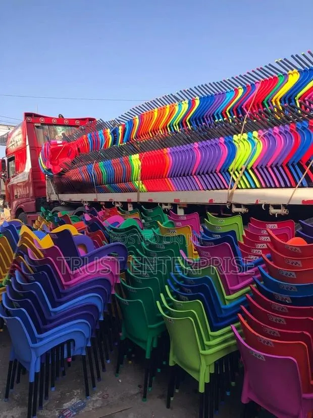 Miniplast Kingchair Virgin · Photo 1