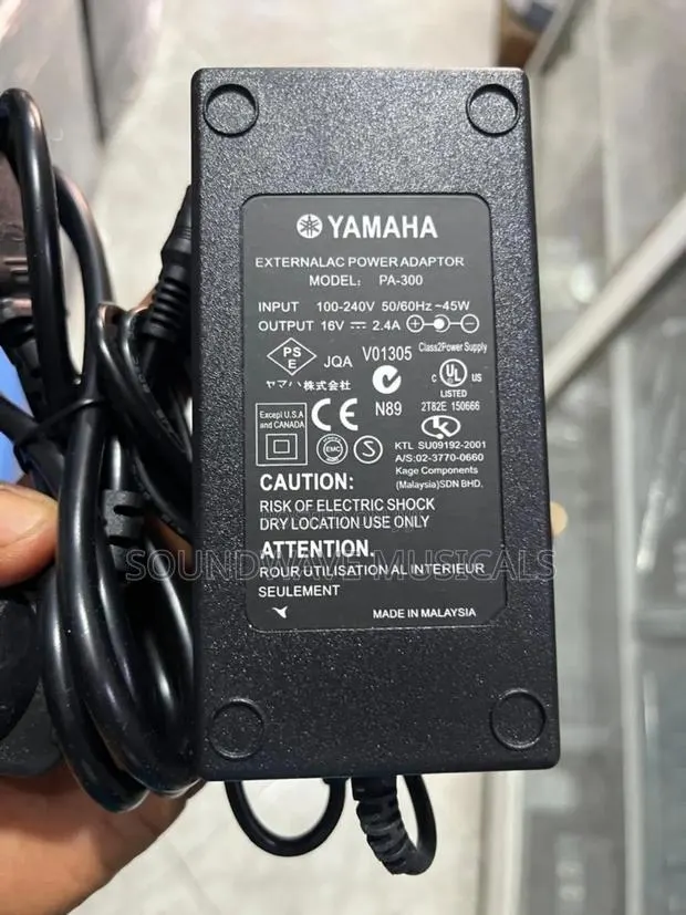 Yamaha 16v Adapter · Photo 1