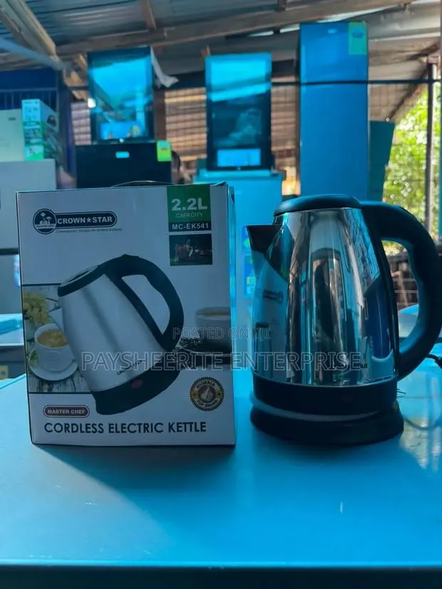 Crown Star Cordless Electric Kettle 2.2l · Photo 1