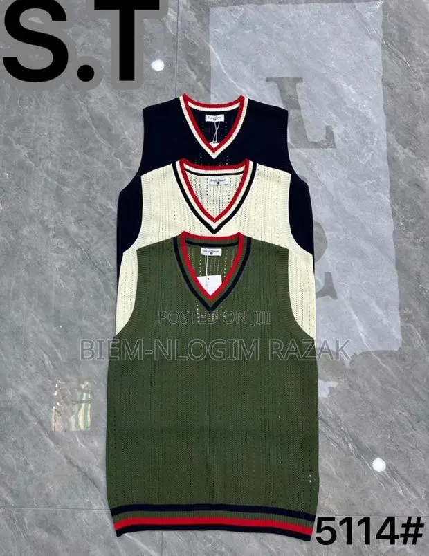 High Quality Sweater Armless Available in Stock · Photo 1