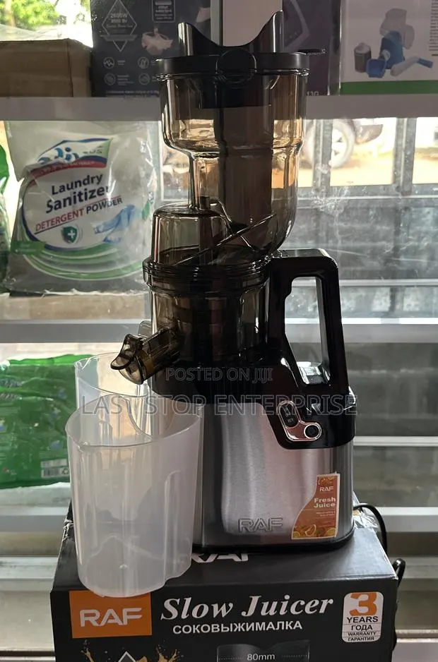 Quality and Classic Raf Slow Juicer · Photo 1