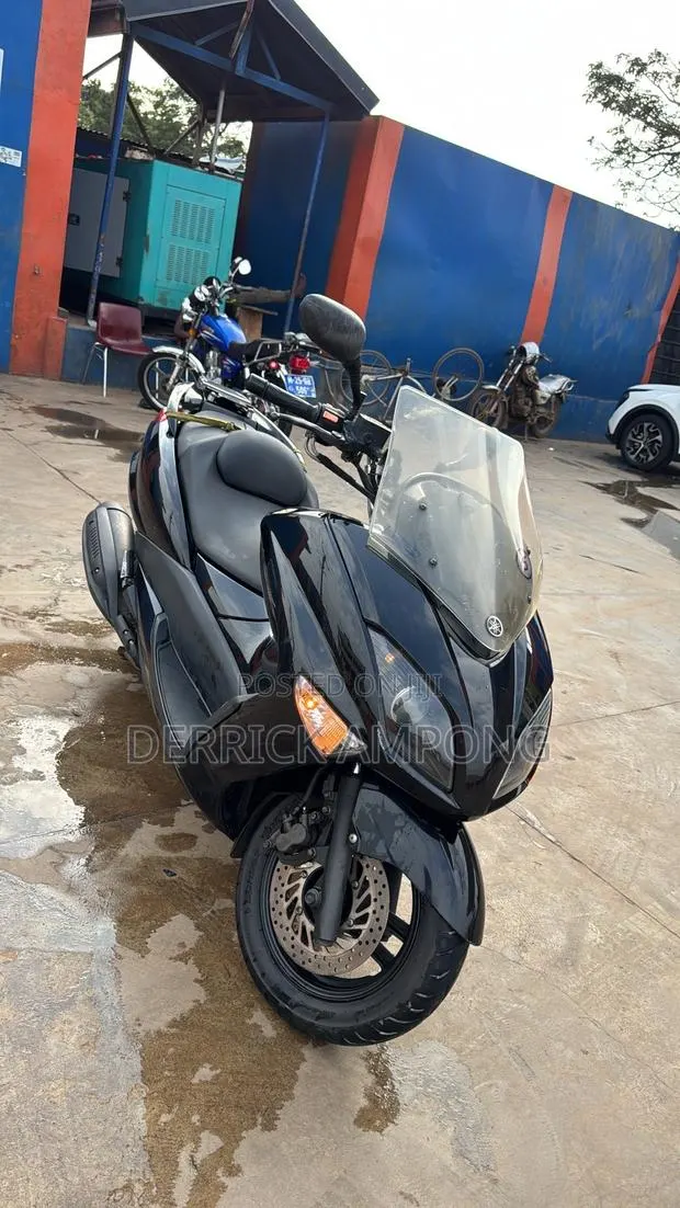 Yamaha Majesty 2015 Black · Photo 1