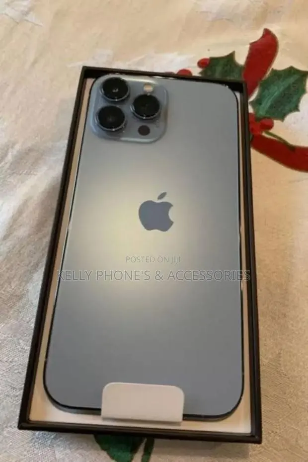 New Apple iPhone 14 Pro Max 256 GB Silver · Photo 1