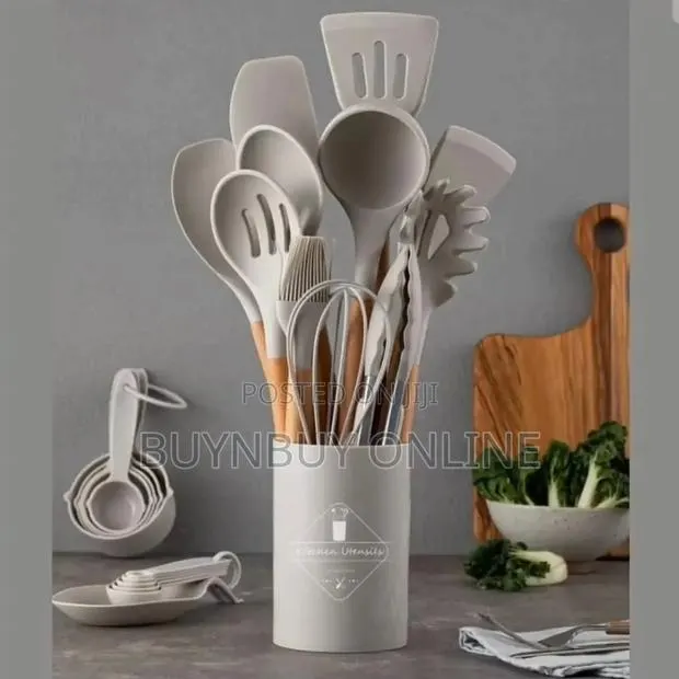 16 Pieces Silicone Cooking Utensils Set · Photo 1