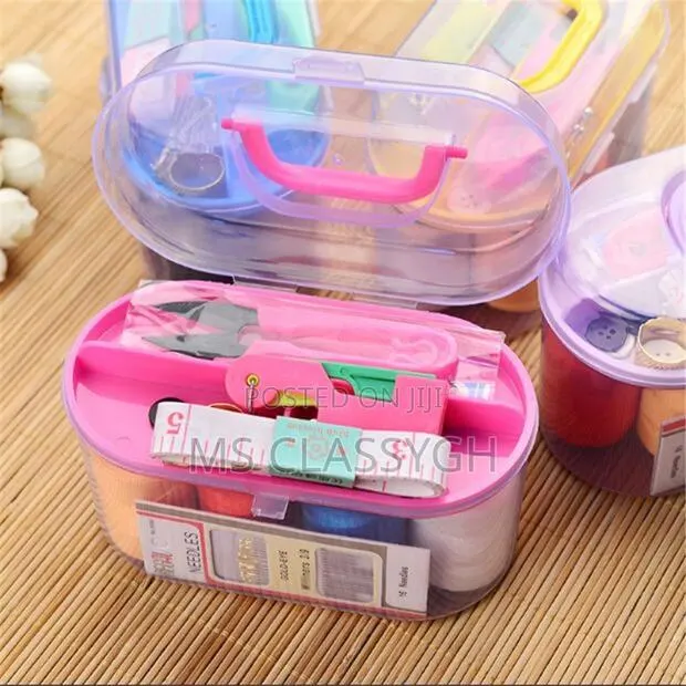 10 Pieces Multifunction Mini Sewing Kit Box Portable Thread · Photo 1
