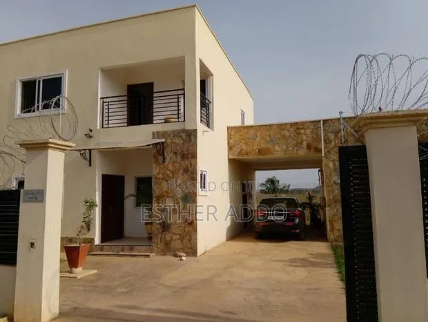 3bdrm Duplex in Oyarifa for rent · Photo 1