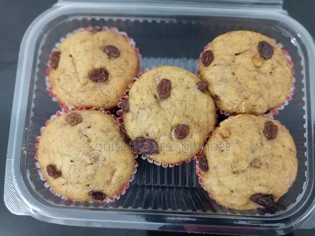 Banana / Chocolate / Redvelvet Cupcakes · Photo 1
