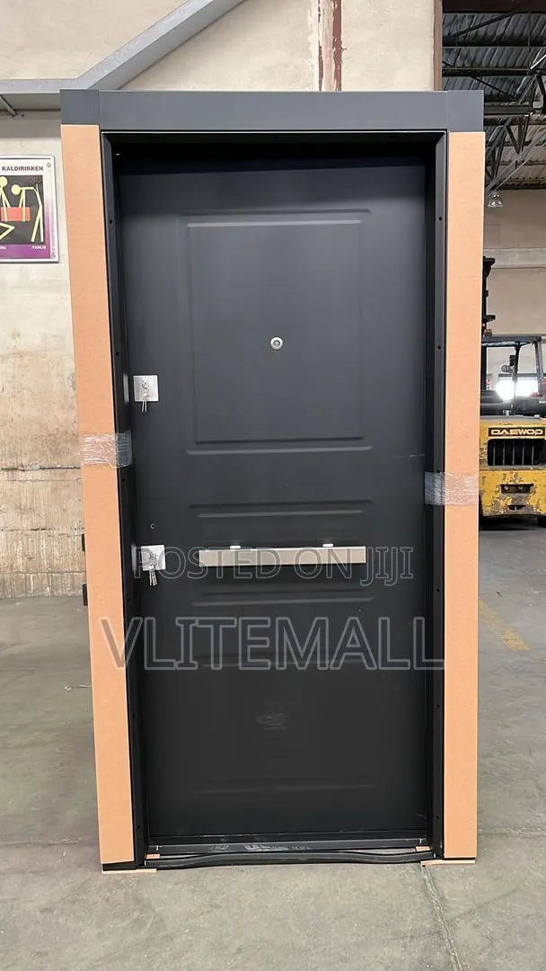 Turkish Door One and Half · Photo 1