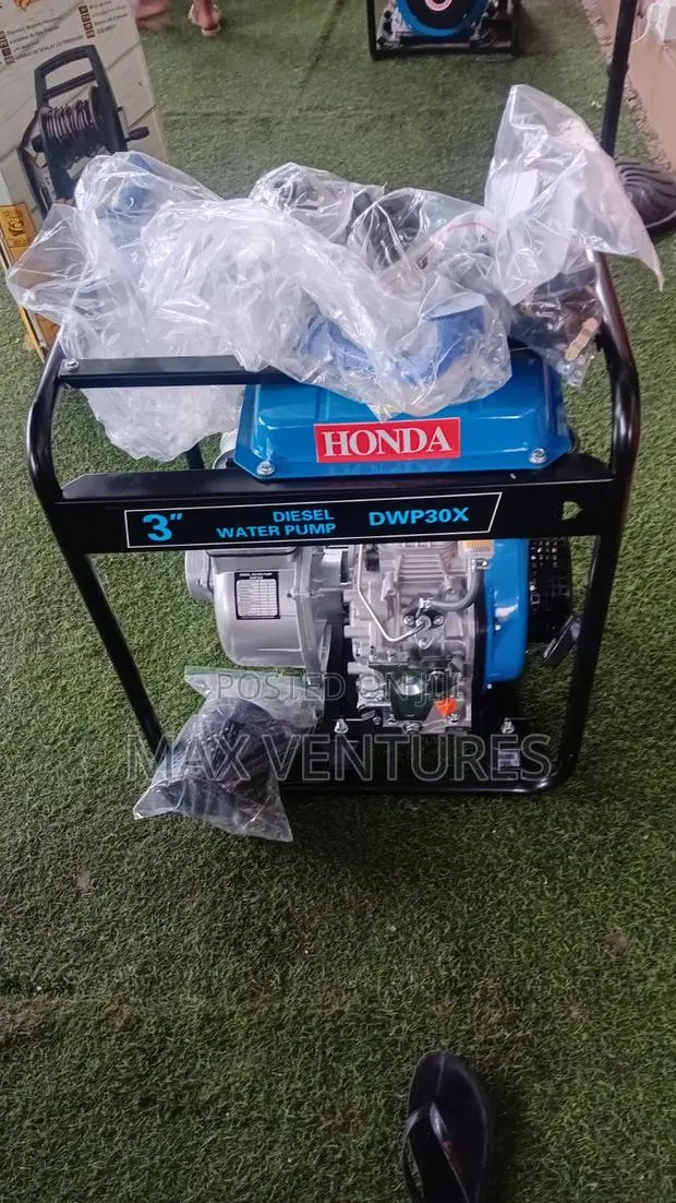Honda Diesel Engine Pump – Maximum Water Output · Photo 1