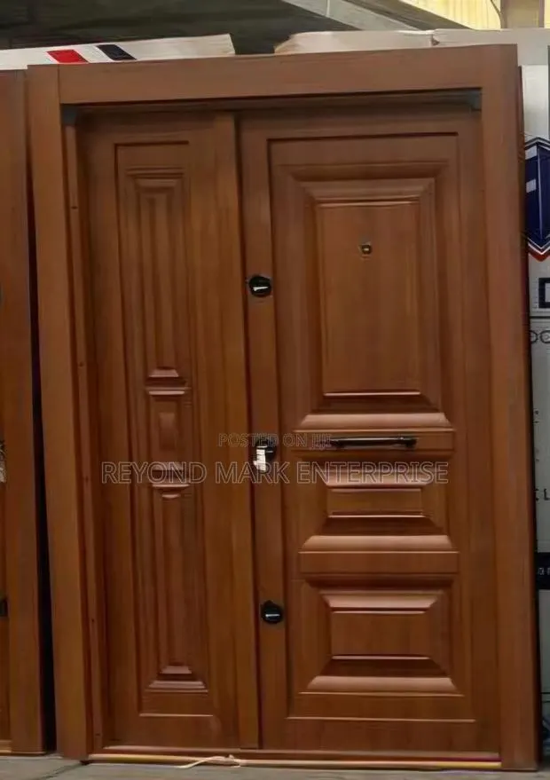 One and a Half Full Meal Security Door · Photo 1