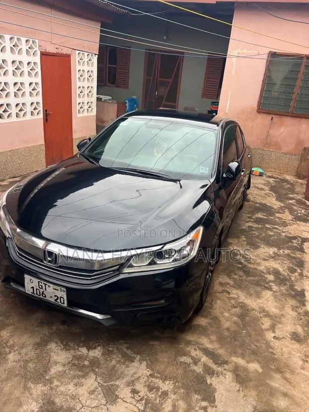 Honda Accord 2016 Black · Photo 1