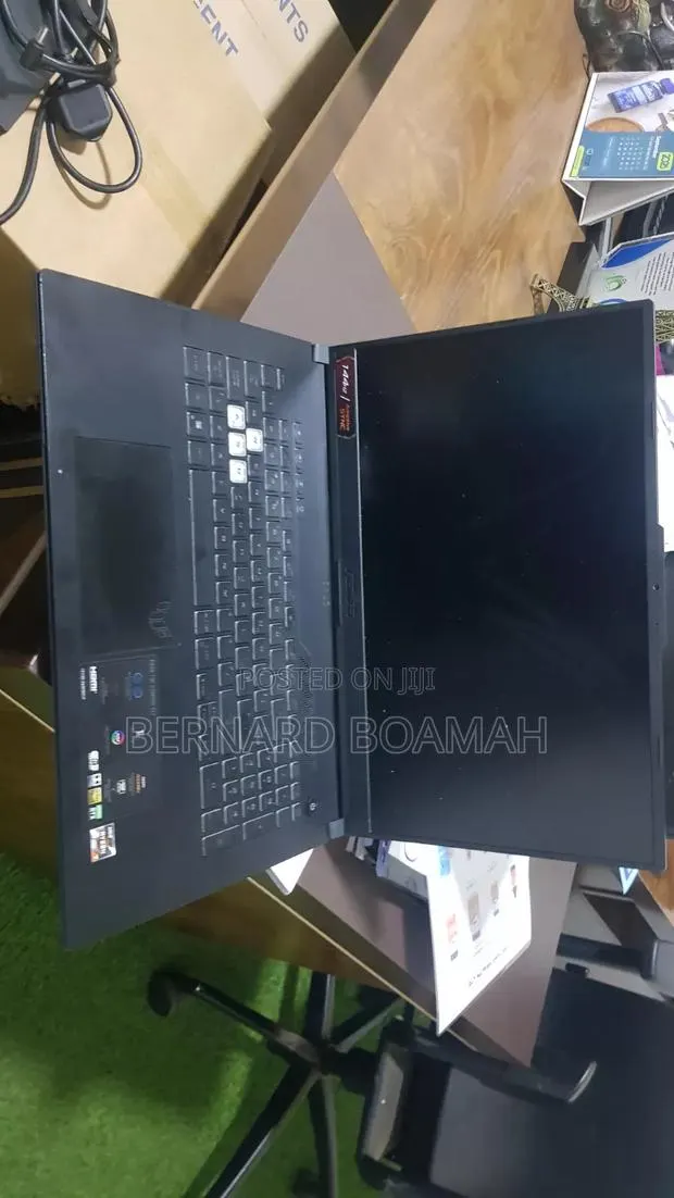 Laptop Asus TUF Gaming A17 16GB AMD Ryzen 7 SSD 1T · Photo 1