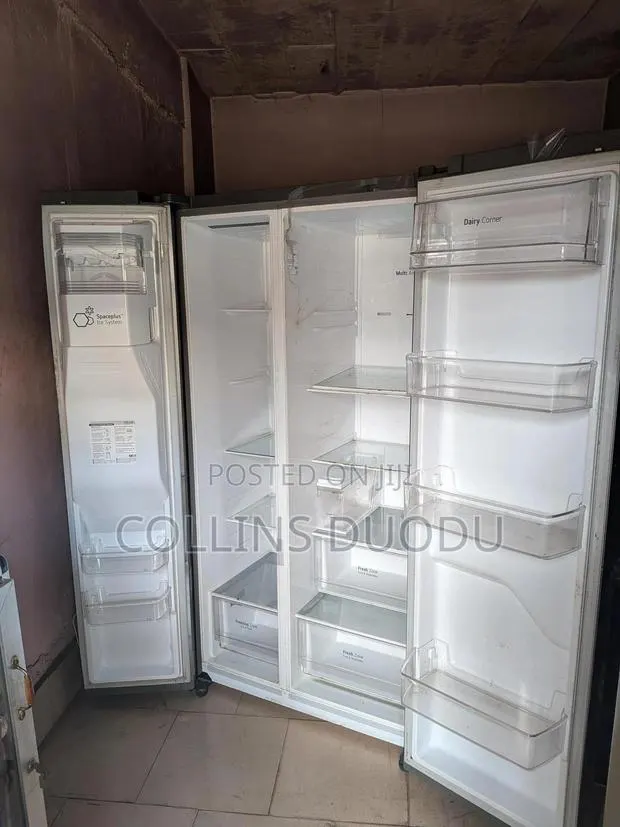 LG Side Doors · Photo 1