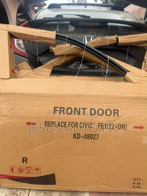 Honda Civic 2022-2026 Doors 67010-T20-A00zz · Photo 1