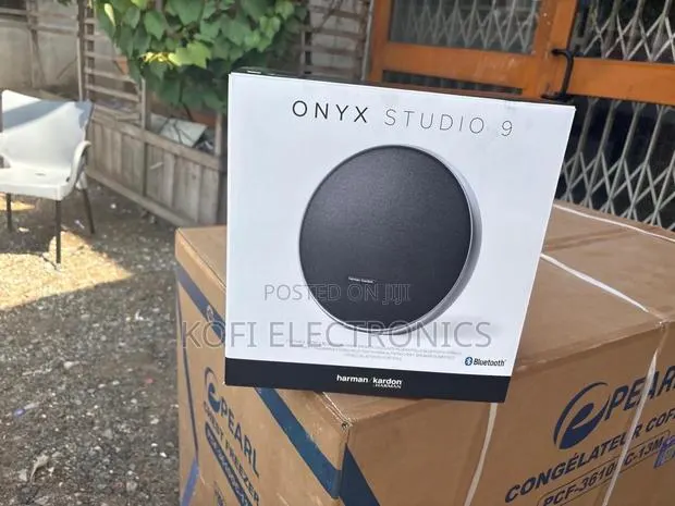 Onyx Studio 9 Portable Speaker Rich Immersive Audio · Photo 1