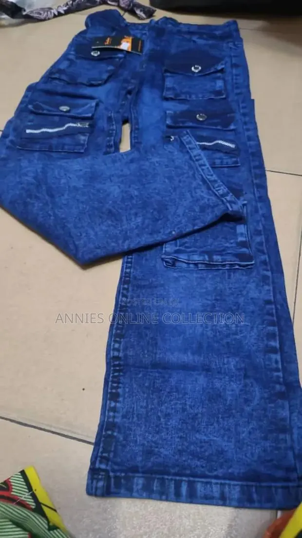 Children Jeans Trousers · Photo 1