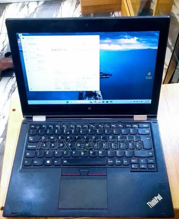 Laptop Lenovo Yoga 260 16GB Intel Core i7 SSD 512GB · Photo 1
