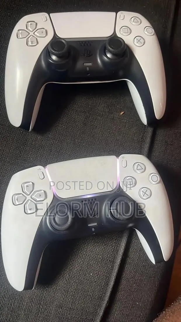 Original Home Used Ps5 Controllers · Photo 1
