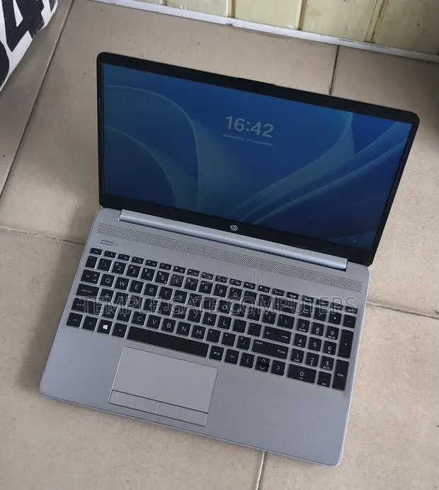 Laptop HP 15 16GB Intel Core i5 SSD 512GB · Photo 1