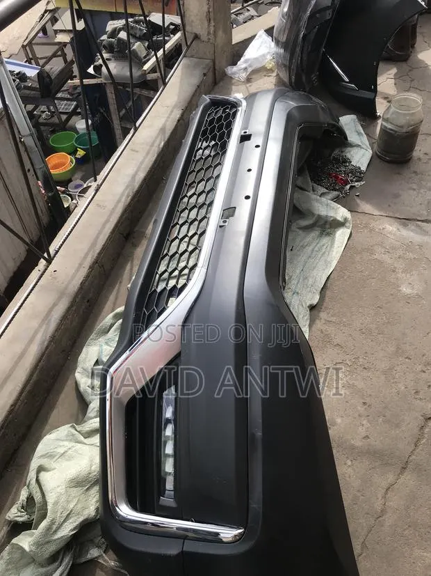 CR-V 2024 Complete Number and Front Grille Available · Photo 1