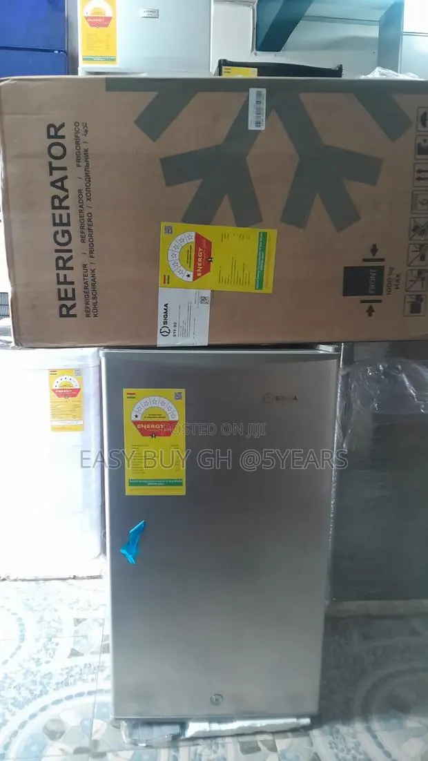 Sigma 93l Mini Fridge for Home, Office and Shop Use · Photo 1