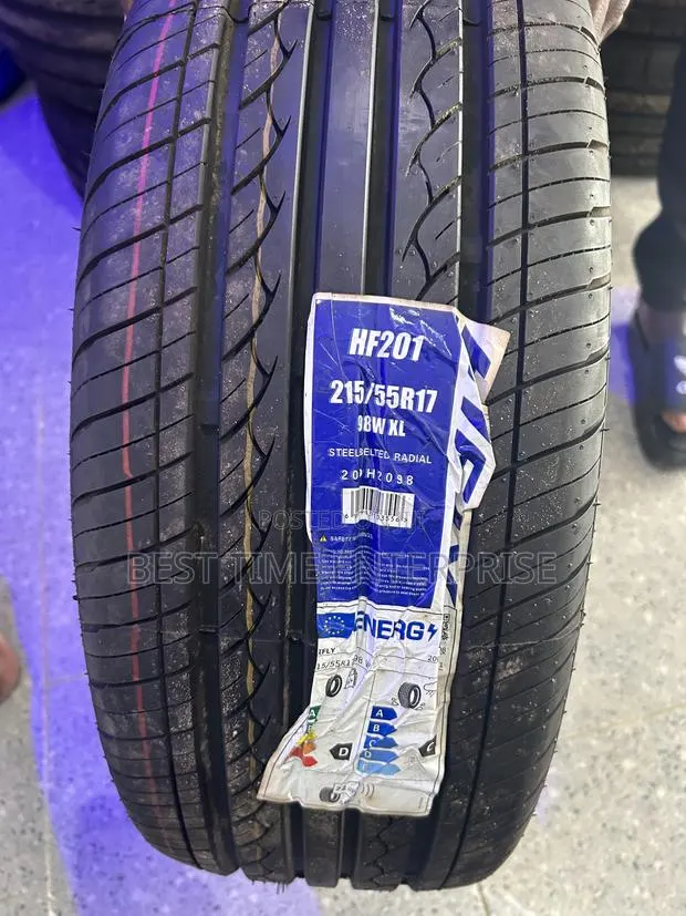 215/55 R17 Tyres · Photo 1