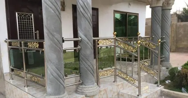 Stainless Steel Glass Balustrade · Photo 1