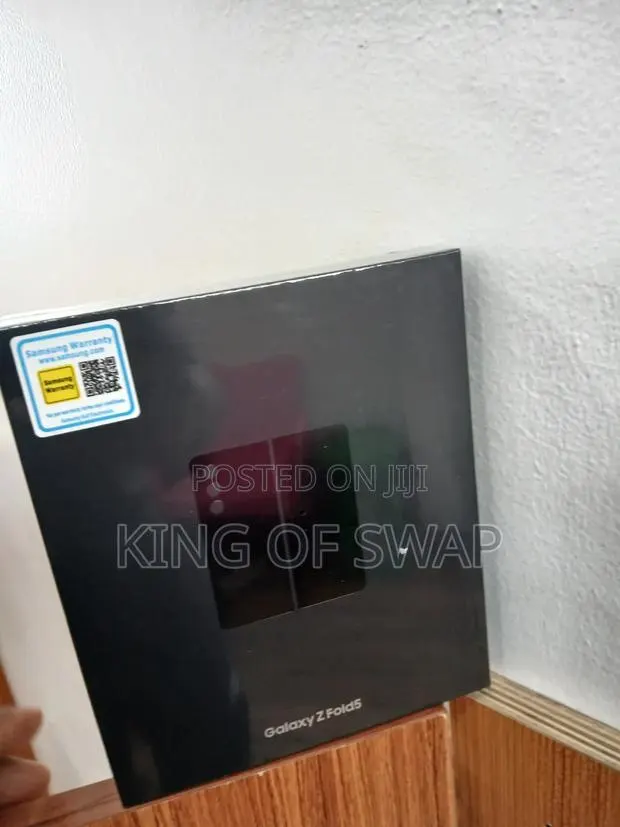New Samsung Galaxy Z Fold 5 512 GB Black