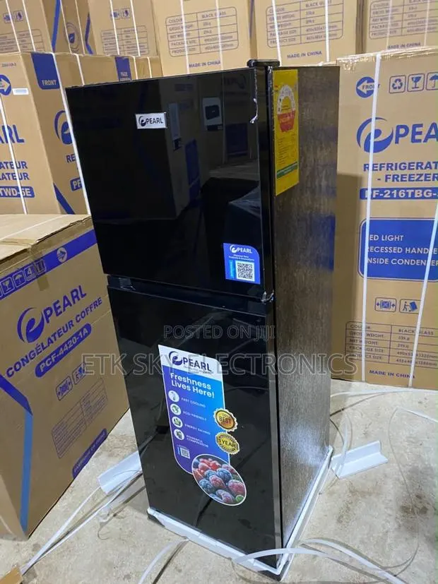 Pearl P-F216tbg-5e 136 Liters Top Freezer Double Glass Door · Photo 1