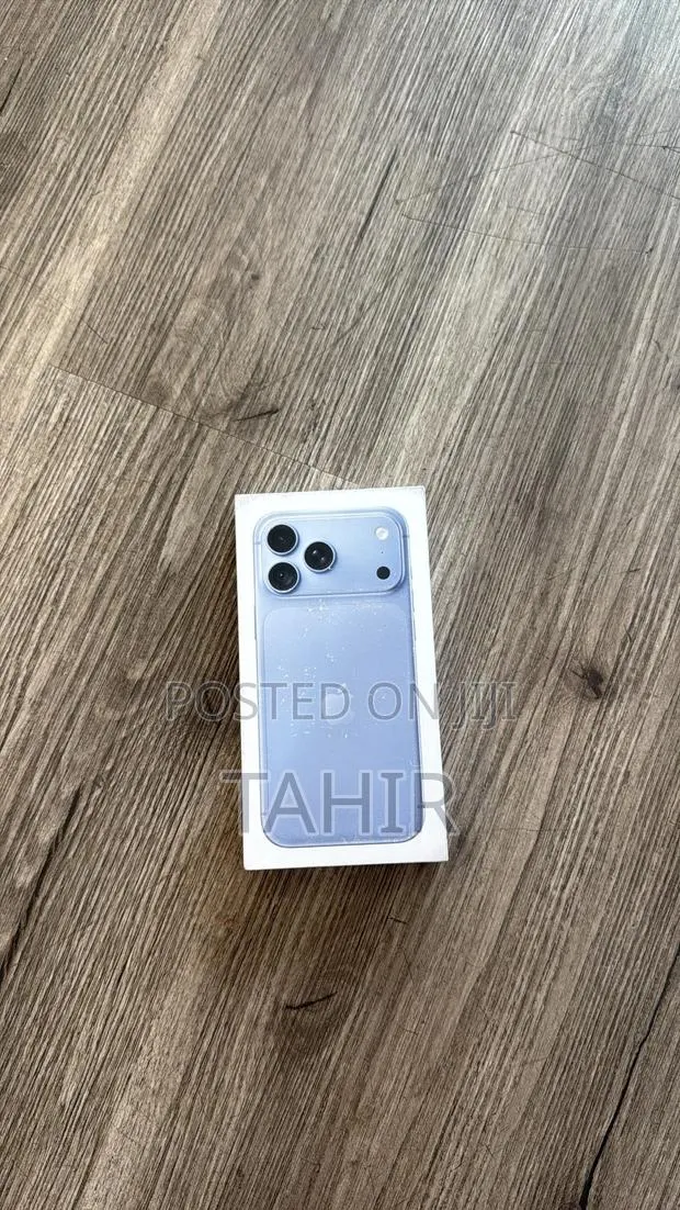 New Apple iPhone 18 Pro Max 256 GB Blue · Photo 1