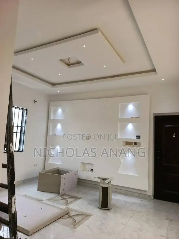 1bdrm Apartment in Dorns Properties, New Town for rent · Photo 1