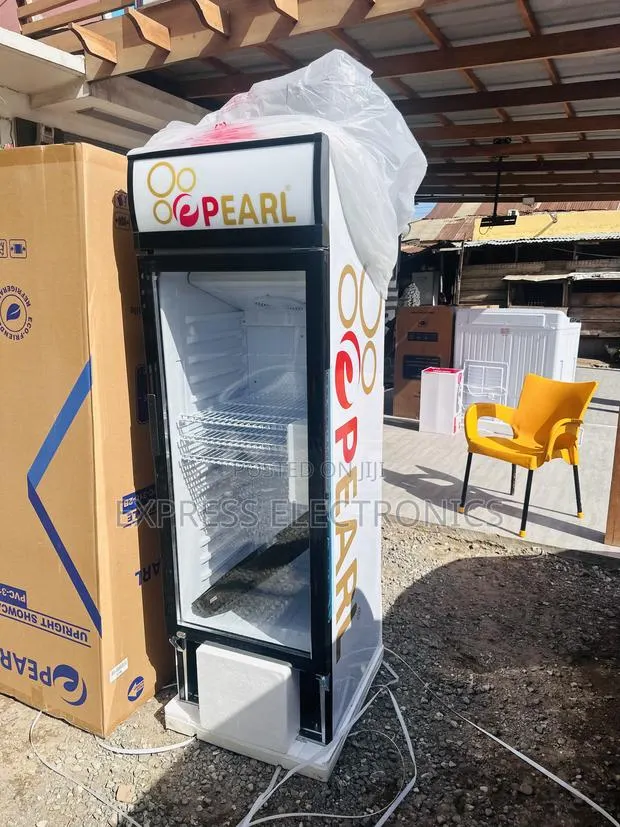 Grab Your Favorite Display Fridge PVC-316 · Photo 1
