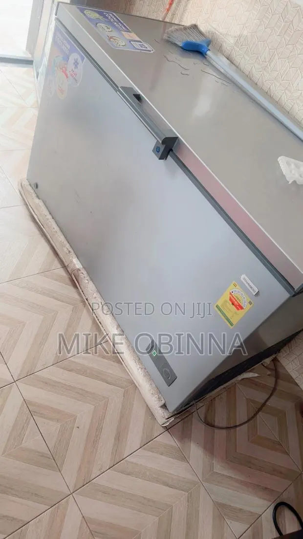 Nasco Chest Freezer · Photo 1