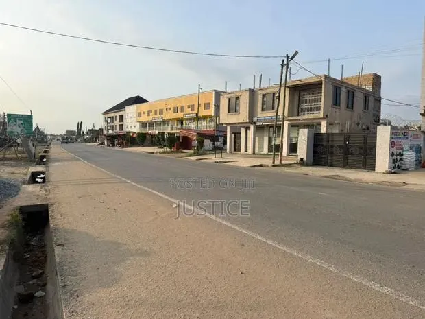 3bdrm Apartment in Odumase Pokuase for rent · Photo 1