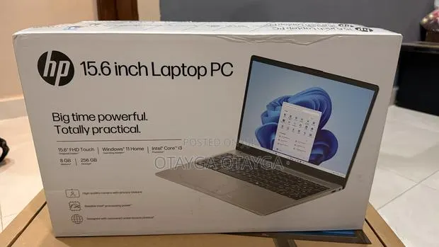 New Laptop HP 15 8GB Intel Core i3 SSD 256GB · Photo 1