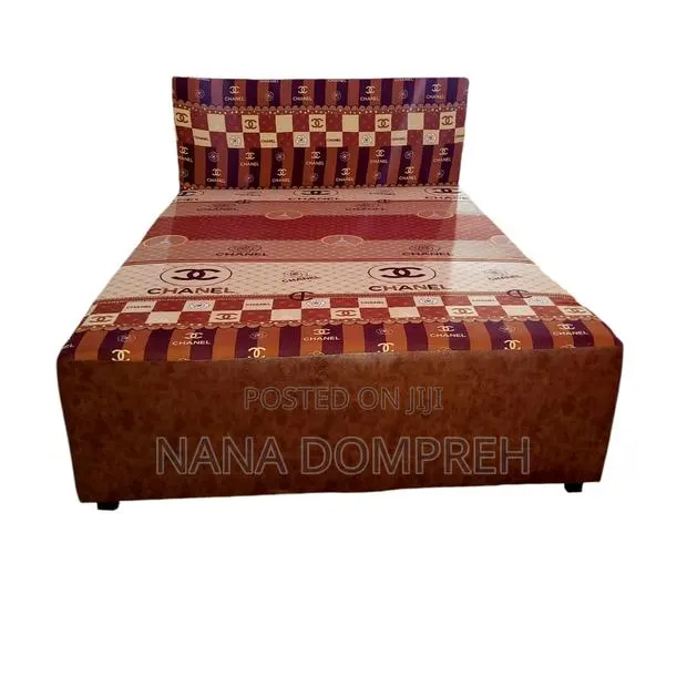 Double Bed · Photo 1