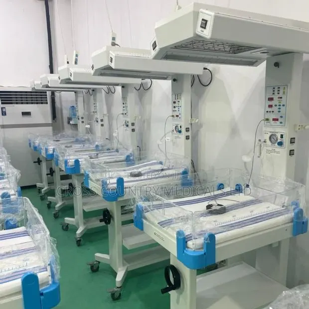 Infant Radiant Warmer · Photo 1