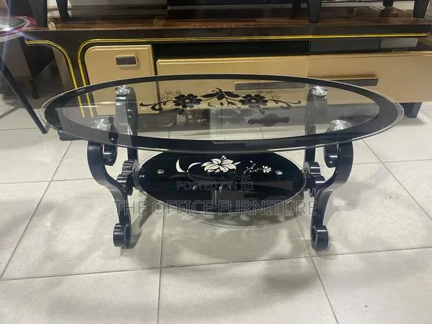 Modern Glass Center Table · Photo 1