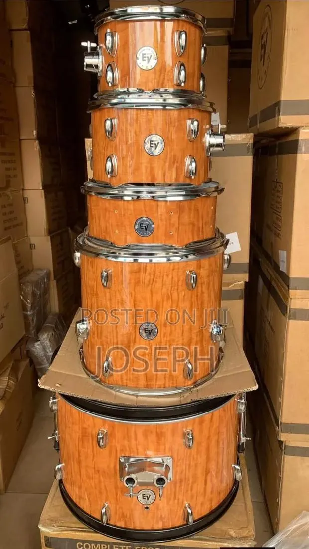Best Yamaha Quality Drums Set · Photo 1