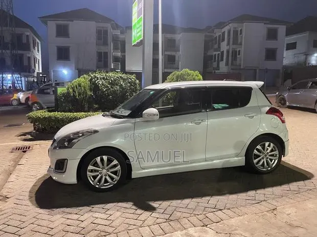Suzuki Swift RS 2013 White · Photo 1